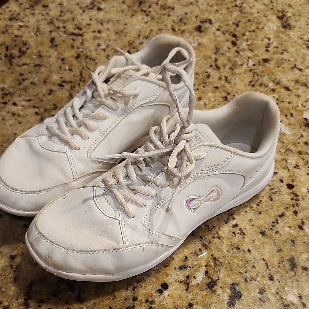 NFINITY White Athletic Shoes 8.5